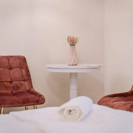 Soho Apartmanhaz * Győr