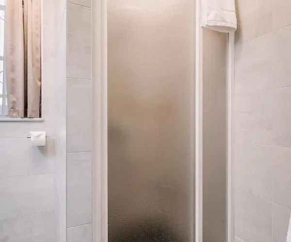 Soho Apartmanhaz * 杰尔